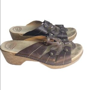 Dansko Serena Waxed Java Sandals 41
